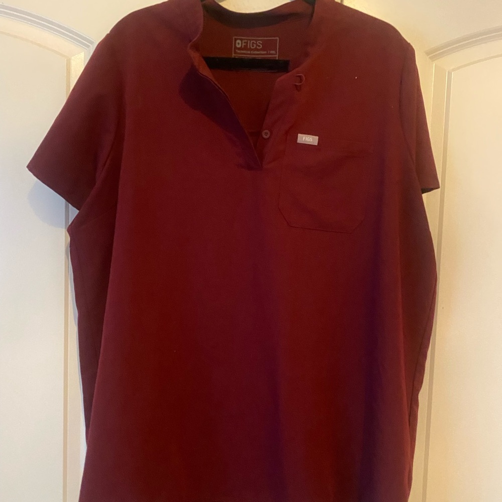 Figs XXL Kitale Maternity tunic top in Burgundy